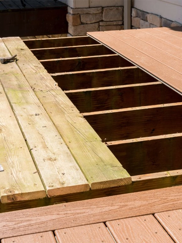 Fotografía de Madera Impregnada Estructural y Pisos para Terrazas de Aurelia Preservación